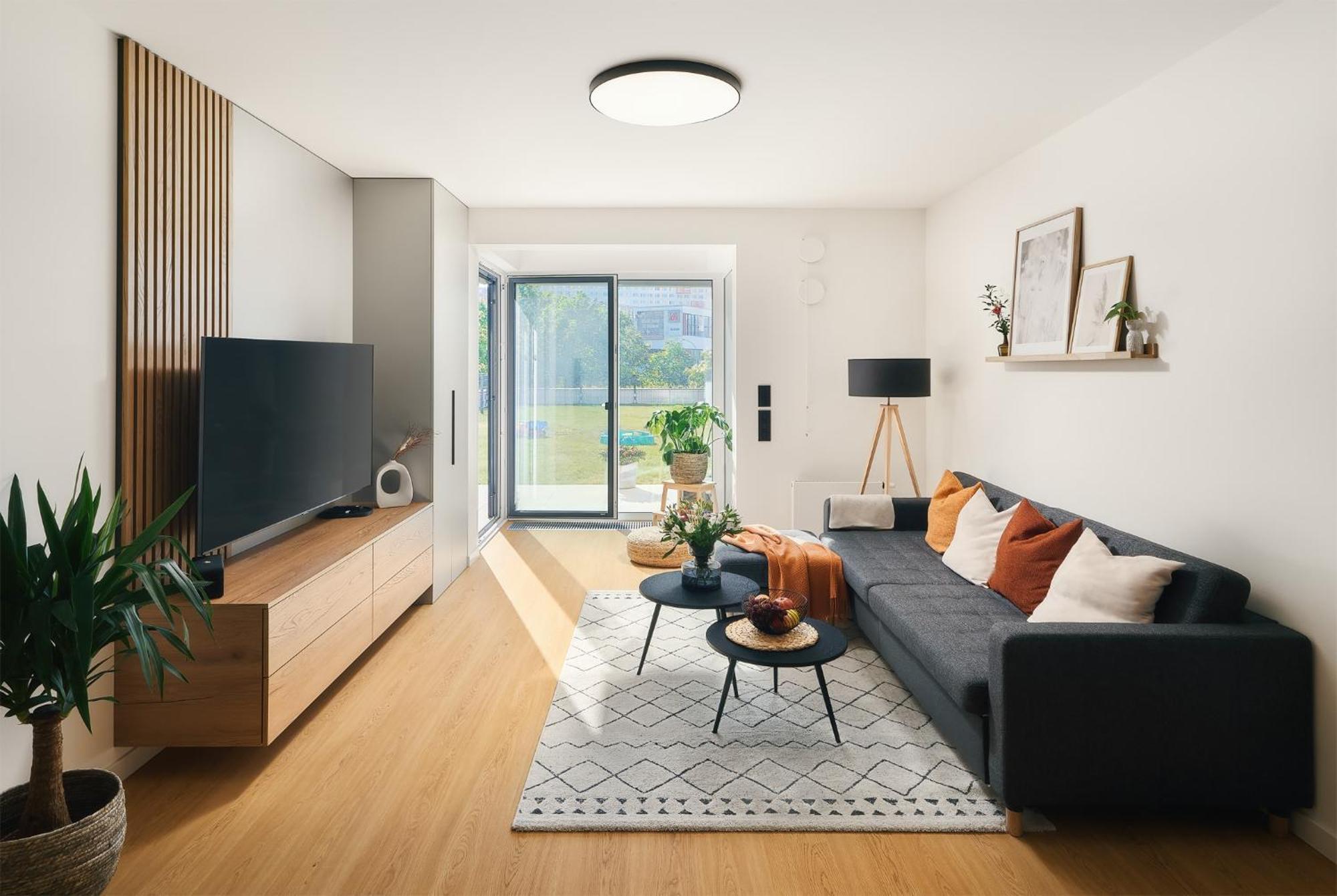 Beta Home - Garage, Air Condition, Garden, At Metro Praag Buitenkant foto